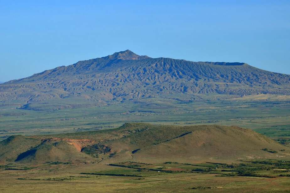 Mount Longonot Hike in Kenya